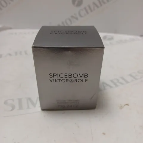 VIKTOR AND ROLF SPICEBOMB SCENTED CANDLE