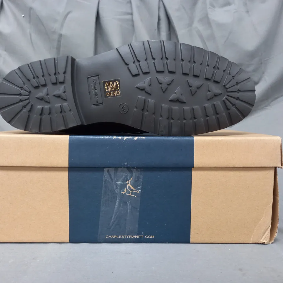 BOXED PAIR OF CHARLES TYRWHITT SHOES IN BROWN UK SIZE 9