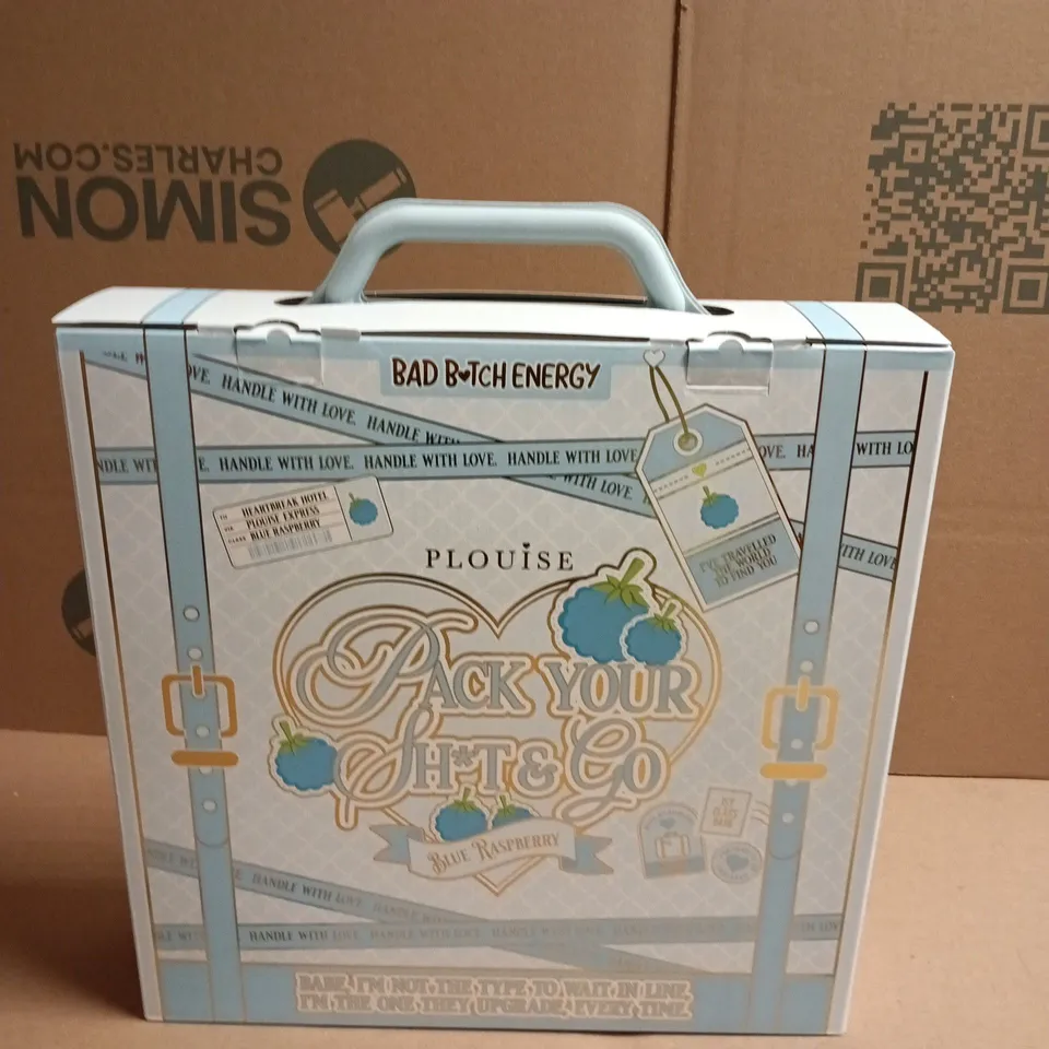 PLOUISE PACK YOUR SH*T AND GO BLUE RASPBERRY GIFT SET