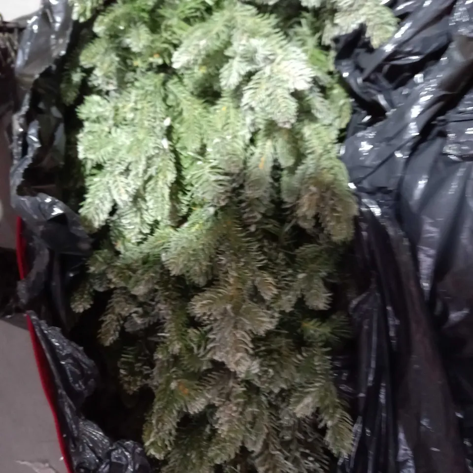 SANTA'S BEST 16 FUNCTION PRE-LIT DEWDROP CHRISTMAS TREE- 6FT SNOW KISS - COLLECTION ONLY