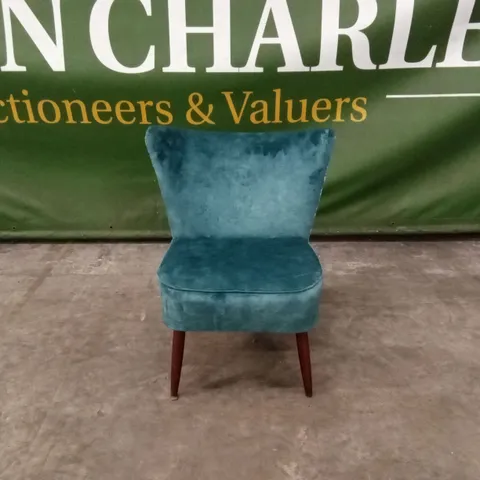 QUALITY DESIGNER TEAL VELVET ACCENT CHAIR WITH TREE PRINT BACK PANEL