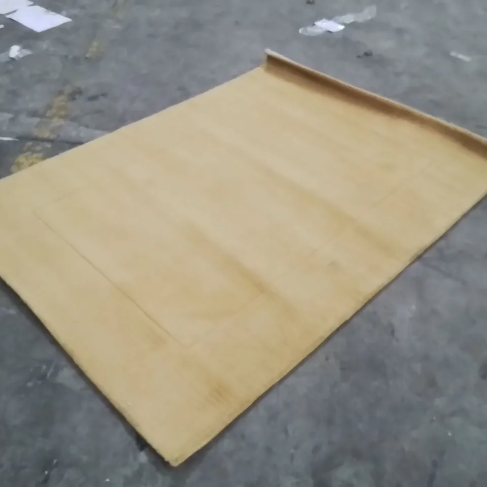 QUALITY DESIGNER AREA RUG - APPROXIMATELY 170X120CM