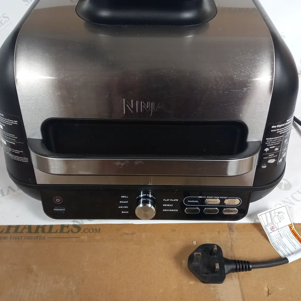 NINJA FOODIE MAX PRO - HEALTH GRILL, FLAT PLATE & AIR FRYER