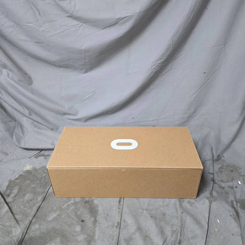 OCULUS QUEST 2 FACEBOOK BOXED