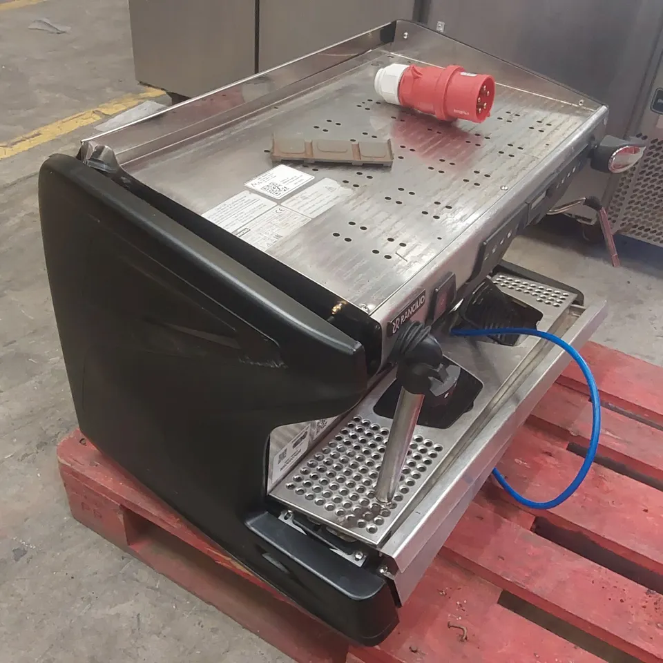 RANCILIO CLASSE 7 2 GROUP COMMERCIAL COFFEE MACHINE WITH ISTEAM