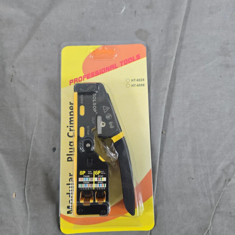 3X TOOLS INCLUDING PLUG CRIMPER, NOZZLE PLIERS AND JIGSAW BLADES