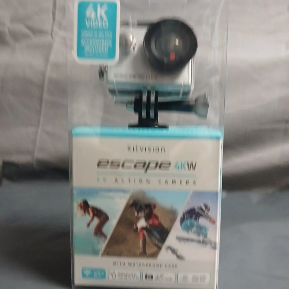4K ACTION CAMERA WITH WATERPROOF CASE