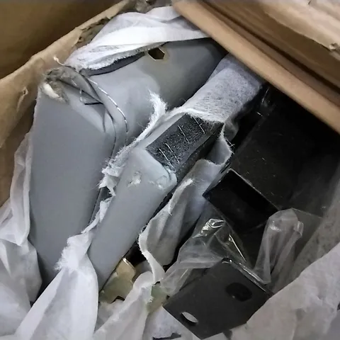 BOXED WAVERLY 4'6" STORAGE BED (1 BOX ONLY, BOX 2 OF 2 ONLY)