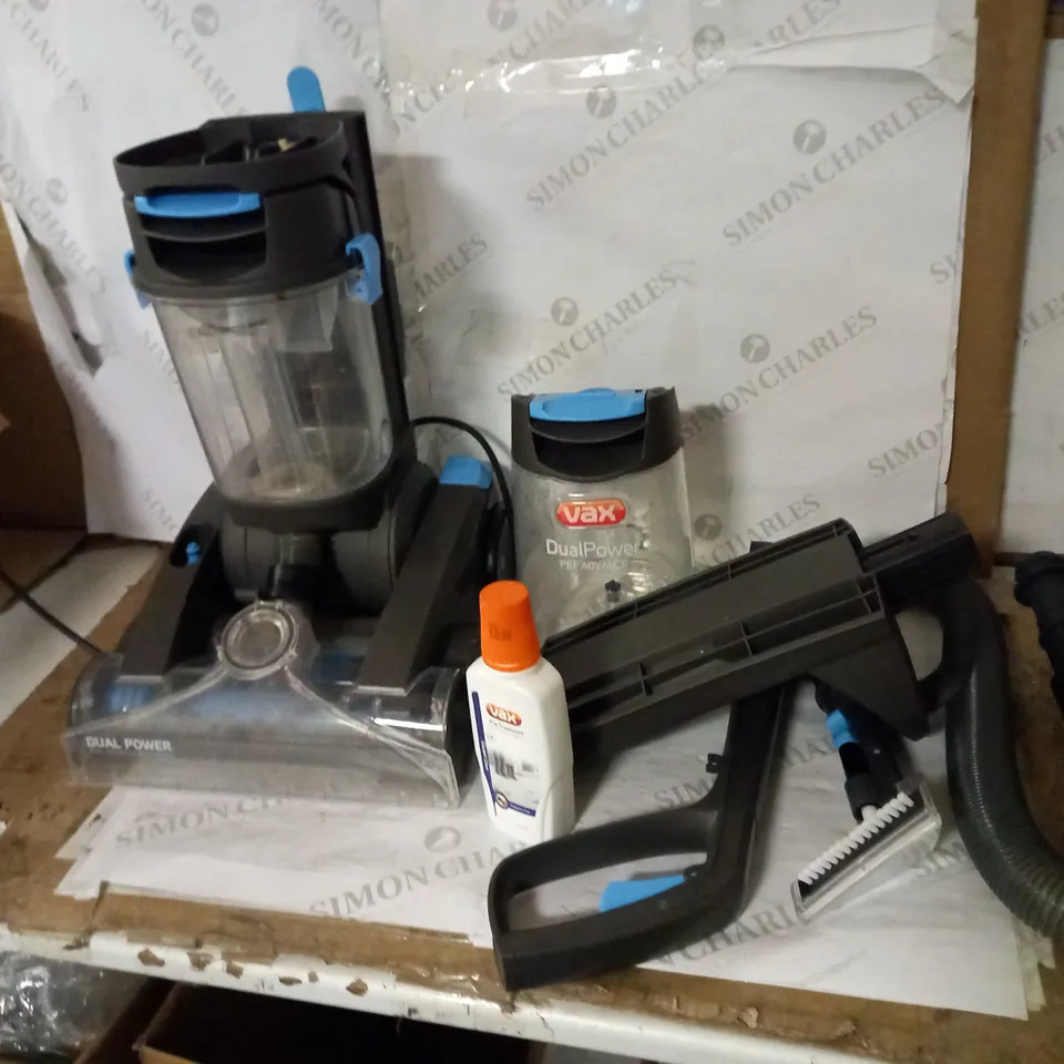 VAX DUAL POWER PET ADVANCE CARPET CLEANER