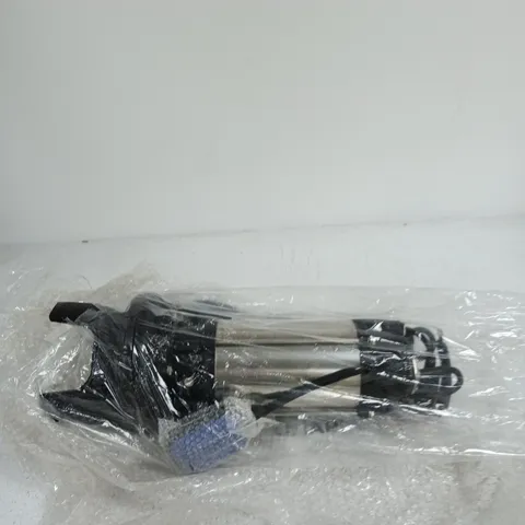 SUBMERGED SEWAGE PUMP – IN PLASTIC PACKAGING
