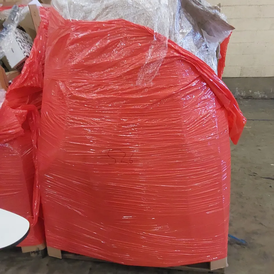 PALLET CONTAINING ASSORTED HOUSEHOLD PRODUCTS. INCLUDES MAKEUP MIRROR, WALKING TROLLEY, BOXED FURNITURE ETC 