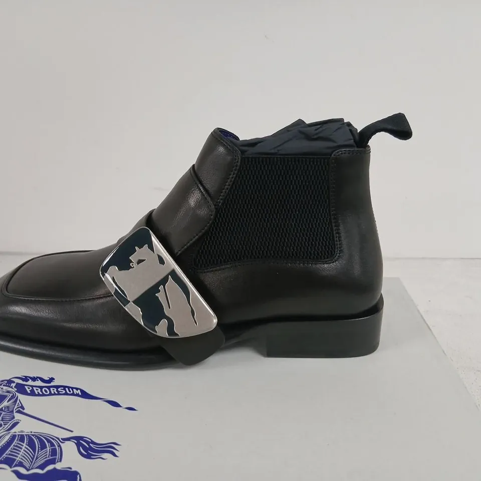 BURBERRY LEATHER ANKLE BOOTS – BLACK, UK 6 (EU 40) – BOXED WITH DUST BAG