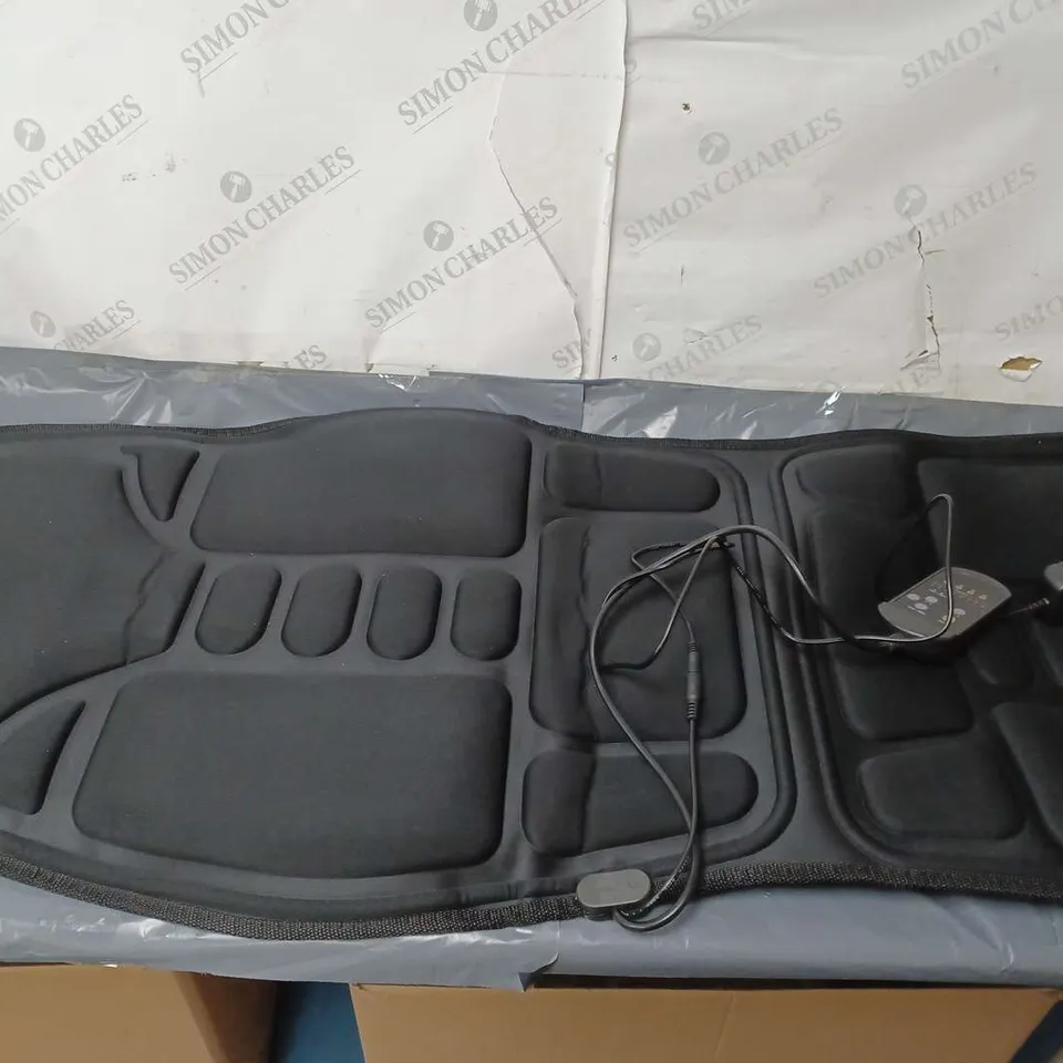 BOXED ROBOTIC CUSHION MASSAGER