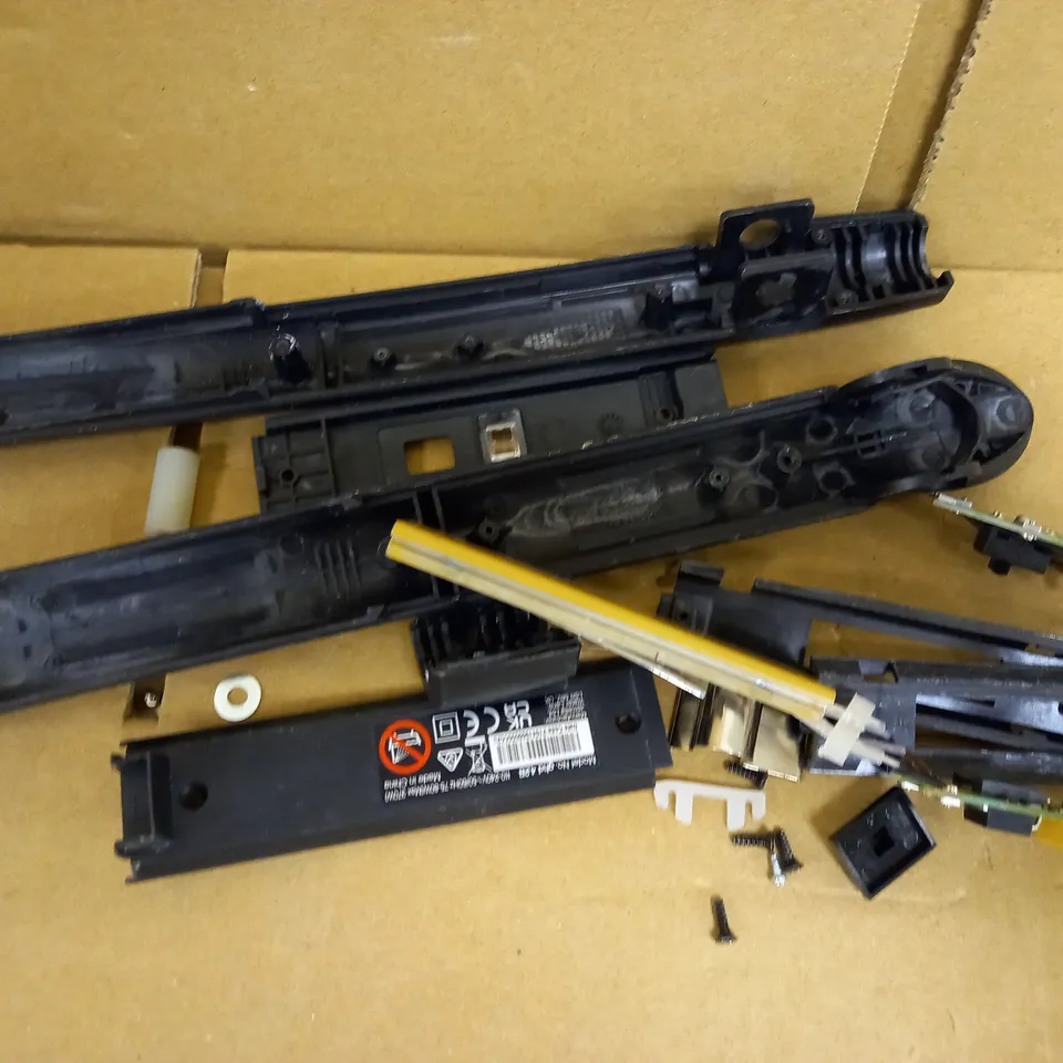 GHD HAIR STRAIGHTENERS