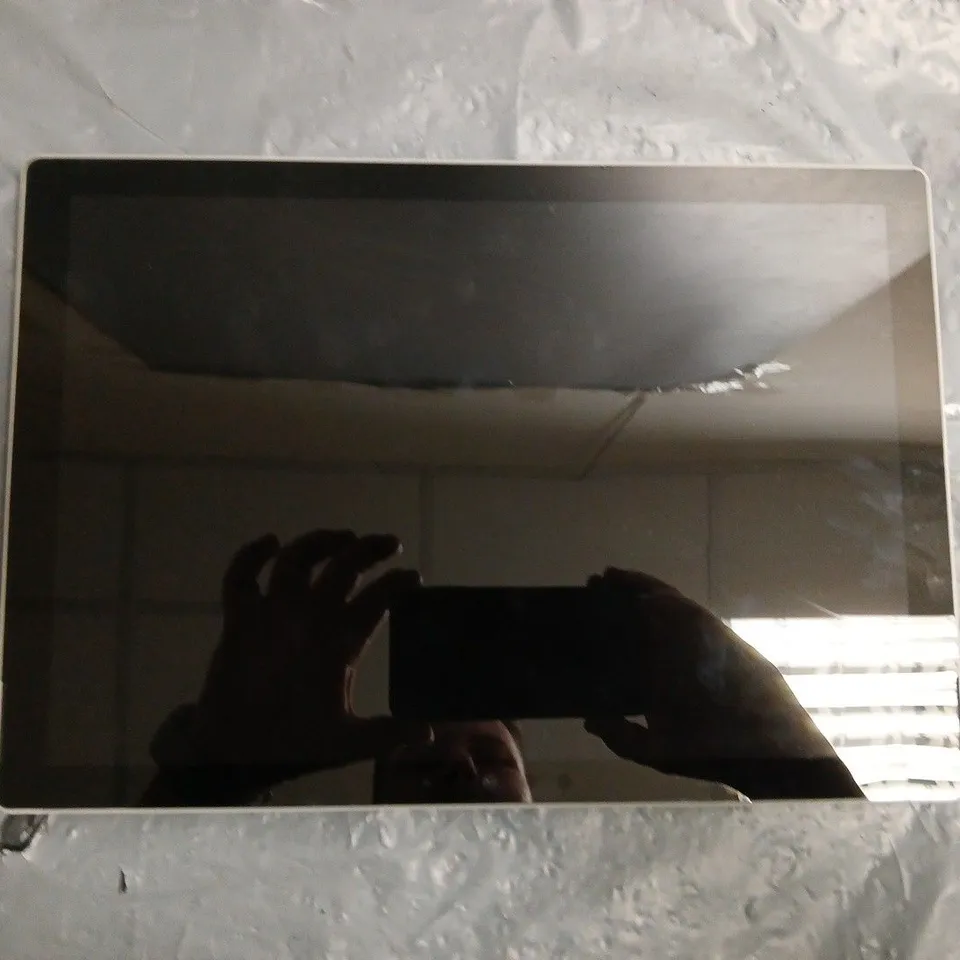 MICROSOFT SURFACE PRO 6 