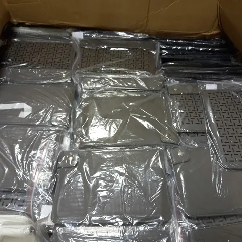 LOT OF APPROXIMATELY 80 ASSORTED TABLET CASES