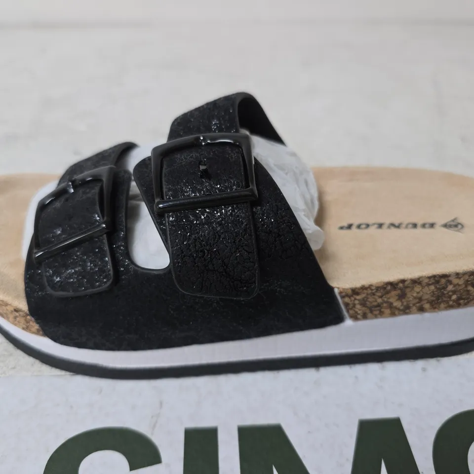 DUNLOP FERN SANDALS, BLACK - SIZE 4