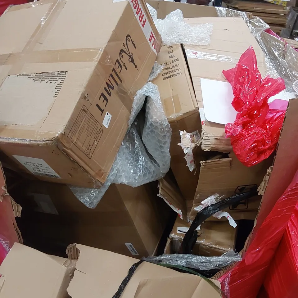 PALLET OF ASSORTED HOUSEHOLD ITEMS AND CONSUMER PRODUCTS TO INCLUDE; BOXED FURNITURE ETC 