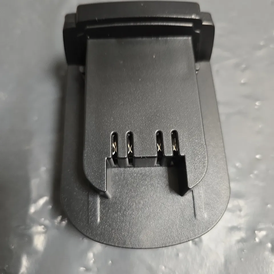 HLT22MIL BATTERY CHARGING DOCK 