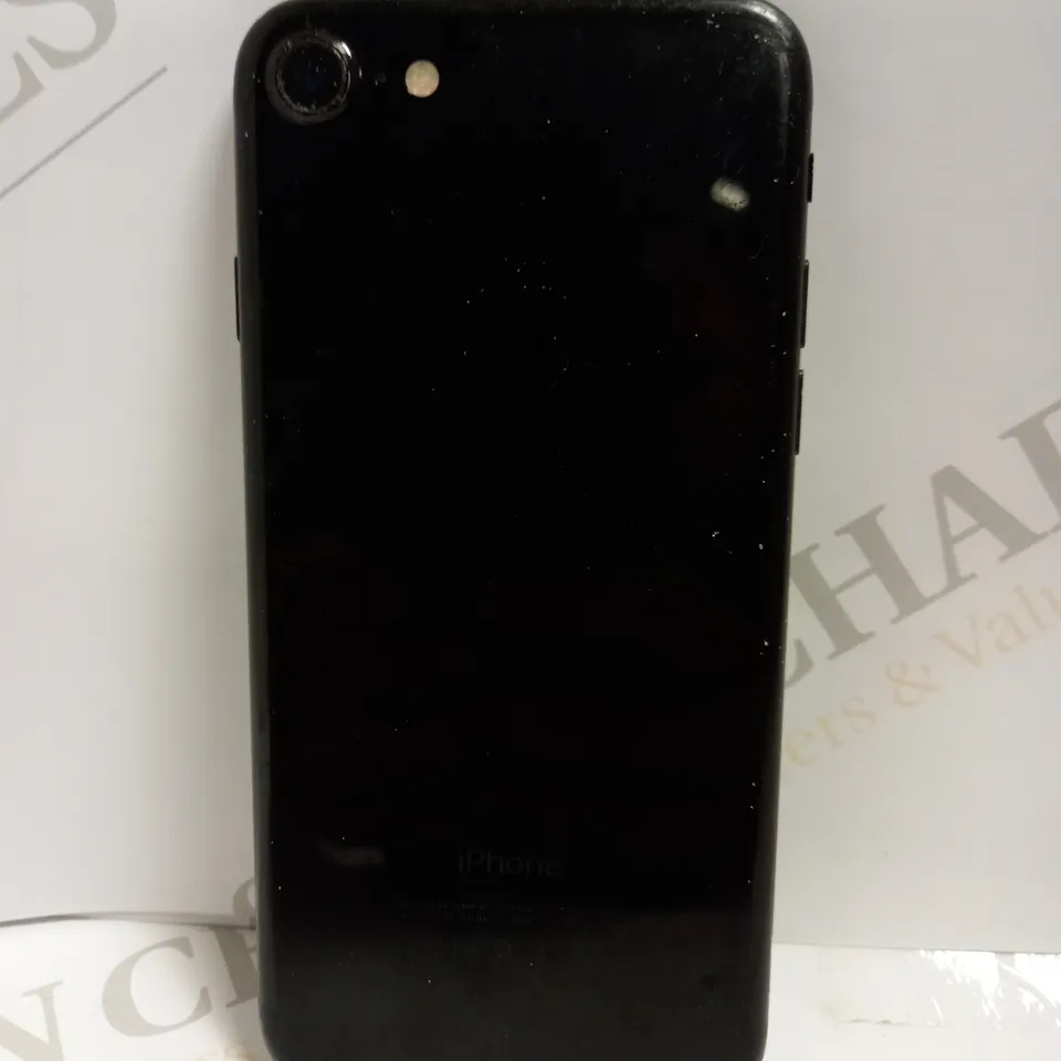 APPLE IPHONE 7 (A1778) - BLACK