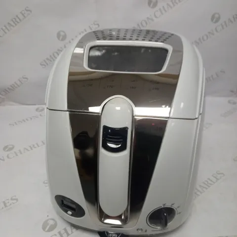 BREVILLE EASY CLEAN DIGITAL FRYER 