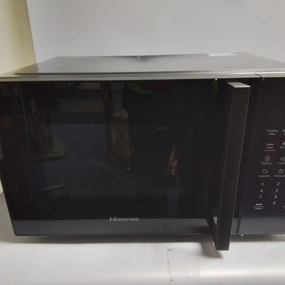 BOXED HISENSE H29MOBS9HGUK 29 LITRE MICROWAVE RRP £169