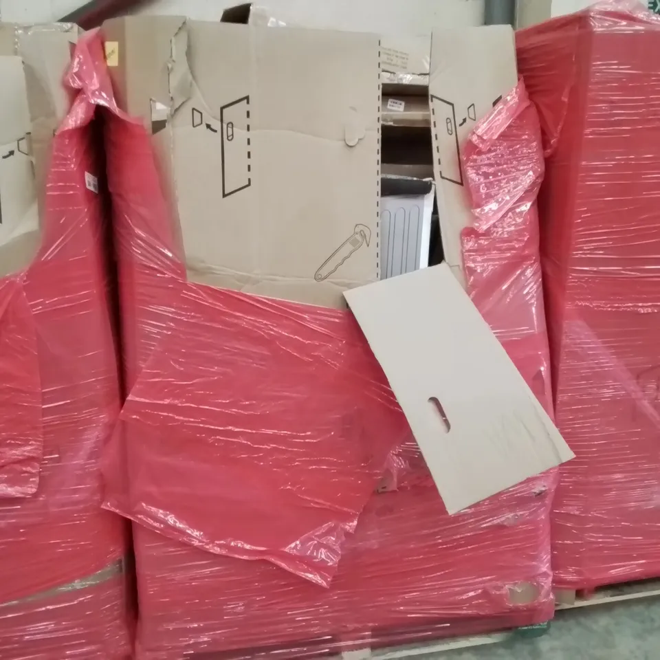 PALLET OF ASSORTED ITEMS TO INCLUDE: DELL MONITOR, ALPHA CAMP CAMPING CHAIRS, STORAGE CABINET, DIMMABLE DESK LAMP ECT