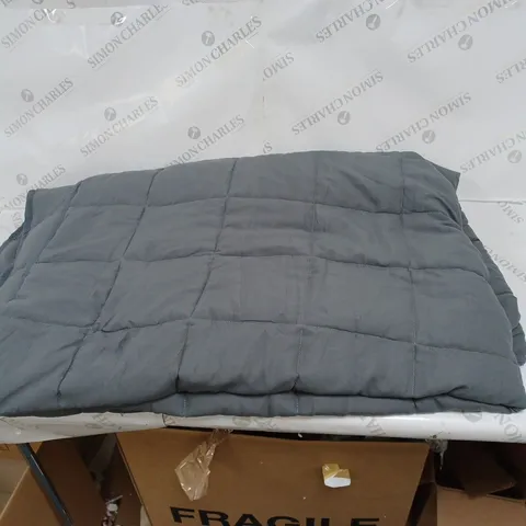 UNBOXED GREY WEIGHTED BLANKET