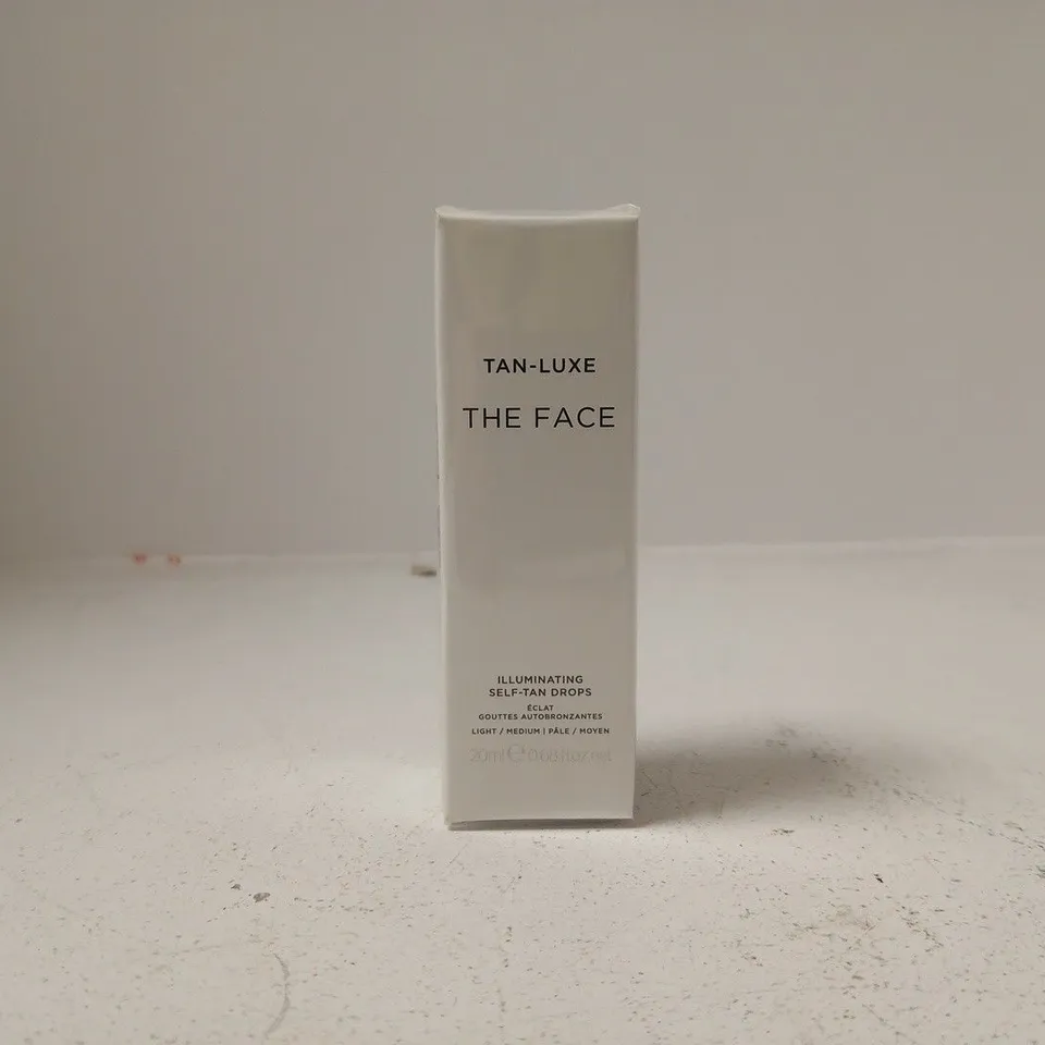 TAN-LUXE THE FACE ILLUMINATING SELF-TAN DROPS (20ML)