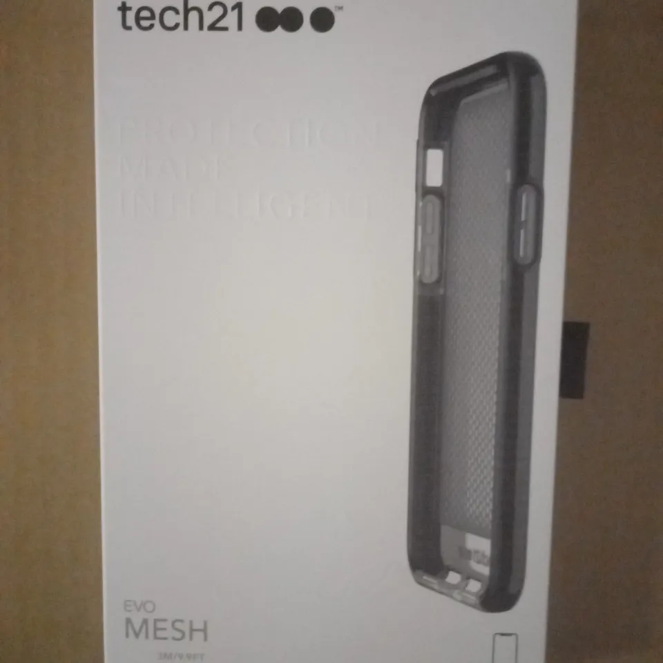 LOT OF APPROXIMATELY 79 BRAND NEW BOXED TECH 21 EVO MESH CASE WITH 9.9FT 3-LAYER DROP PROTECTION FOR IPHONE X T21-5900 SMOKEY/BLACK  
