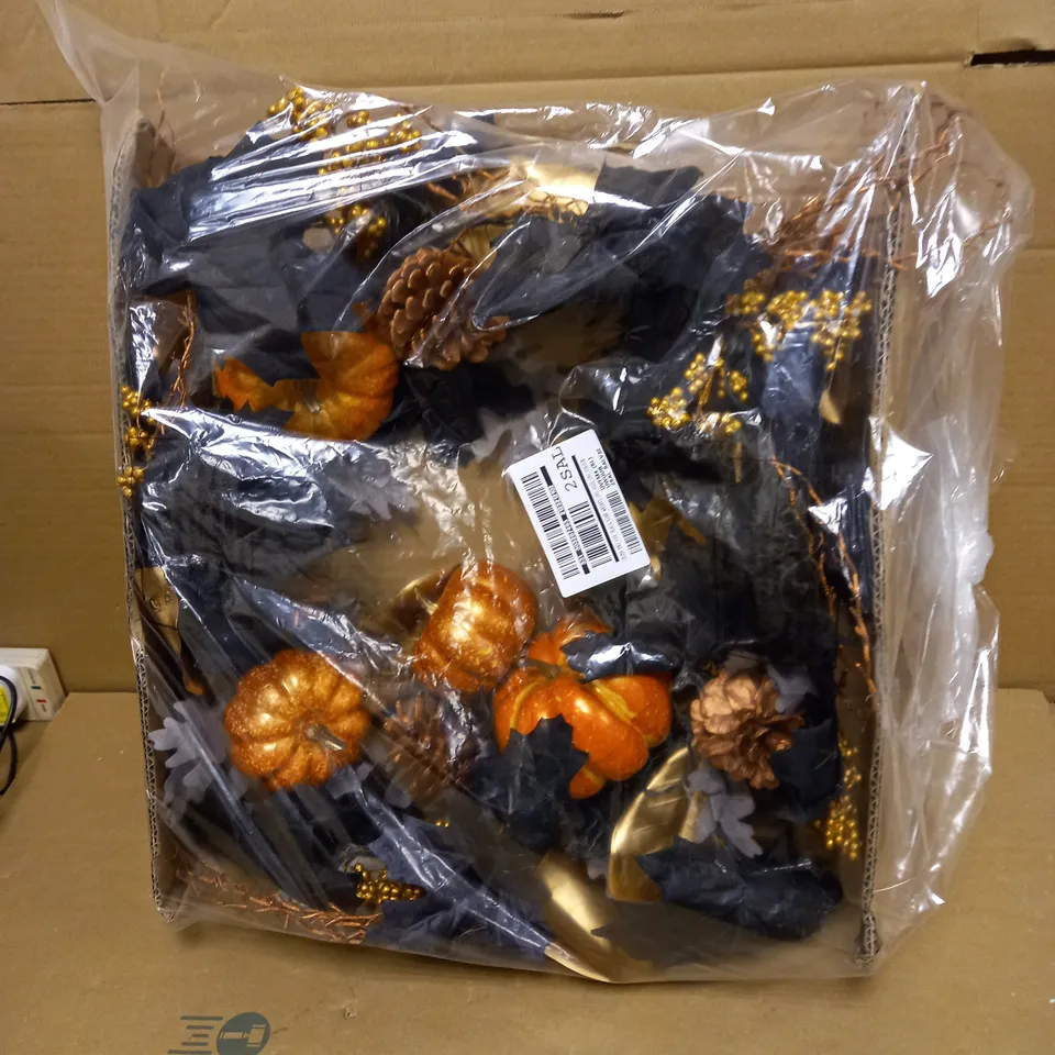 AUTUMN PRE-LIT BLACK LEAF WREATH WITH PUMPKINS RRP £34.99