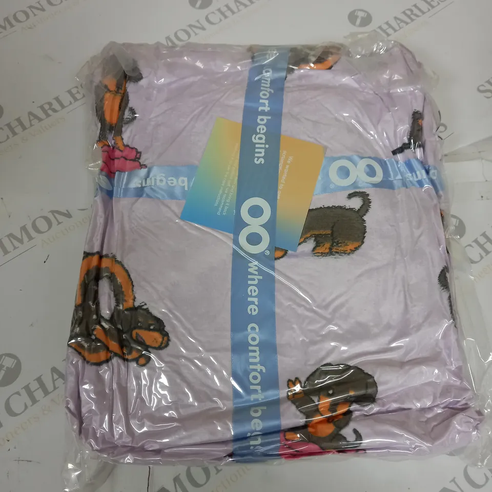 OODIE OVERSIZED WEARABLE BLANKET 
