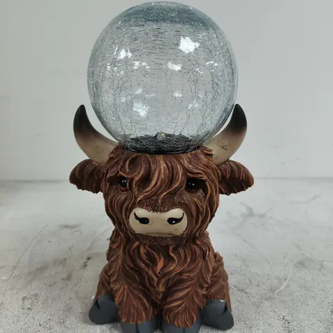 SMART SOLAR HIGHLAND COW ORB