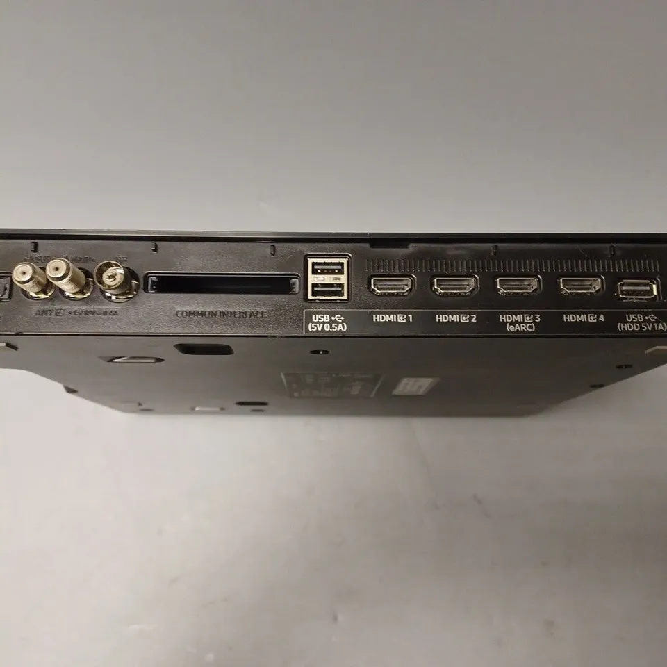 SAMSUNG SOC8005A ONE CONNECT BOX