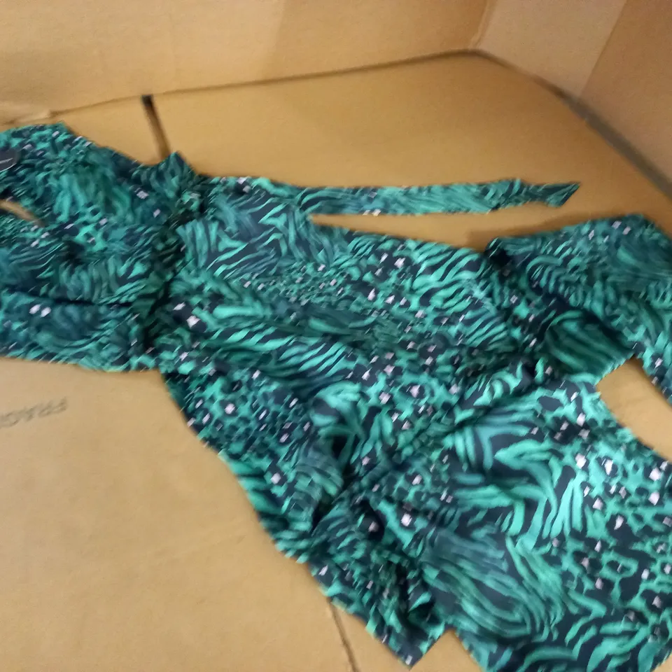 DOROTHY PERKINS GREEN ANIMAL TWIST NECK JUMPSUIT - 10