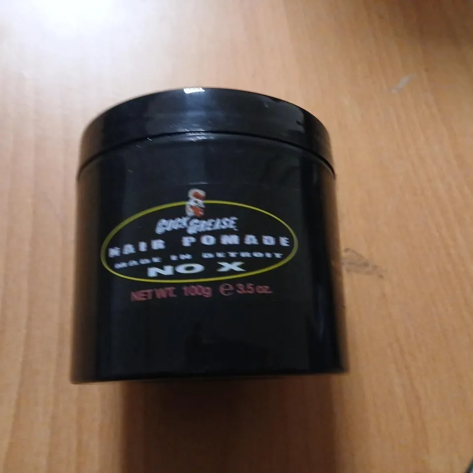 APPROXIMATELY 16 COCK GREASE HAIR POMADE – EXTRA SLICK, 100 G
