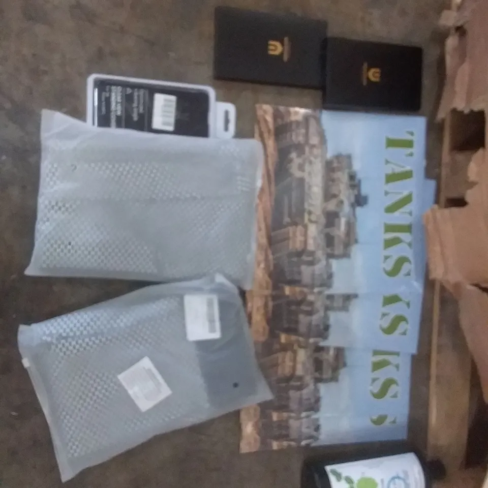PALLET OF ASSORTED ITEMS INCLUDING TANKS CALANDER, CALI NUGS, UNBREAKCABLE CASE, CASE HUAWEI Y6S PHONE CASE, RAWFISH BIKE SADDLE, WOVEN TEXTURE LEGGINGS 