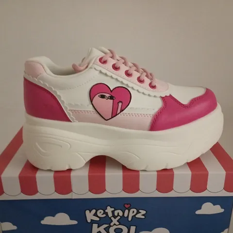 BOXED PAIR OF KETNIPZ X KOI LOVEABLE ANTICS - TRAINERS - PINK - SIZE US 7