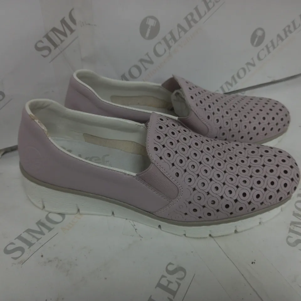BOXED RIEKER ANTISTRESS SLIP SHOE PINK SIZE 6