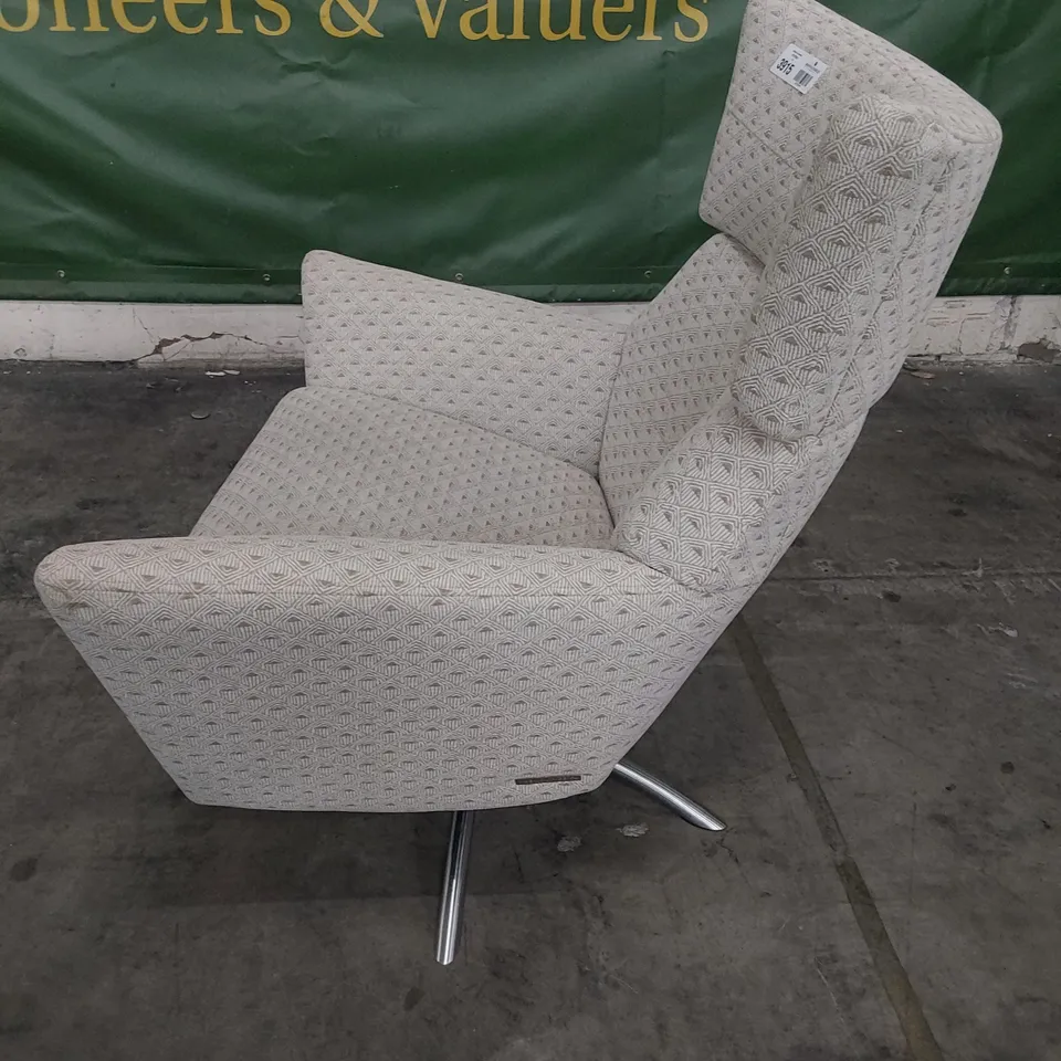 QUALITY BRITISH DESIGNER LOUNGE Co JACOB SWIVEL CHAIR DIAMOND IVORY FABRIC 