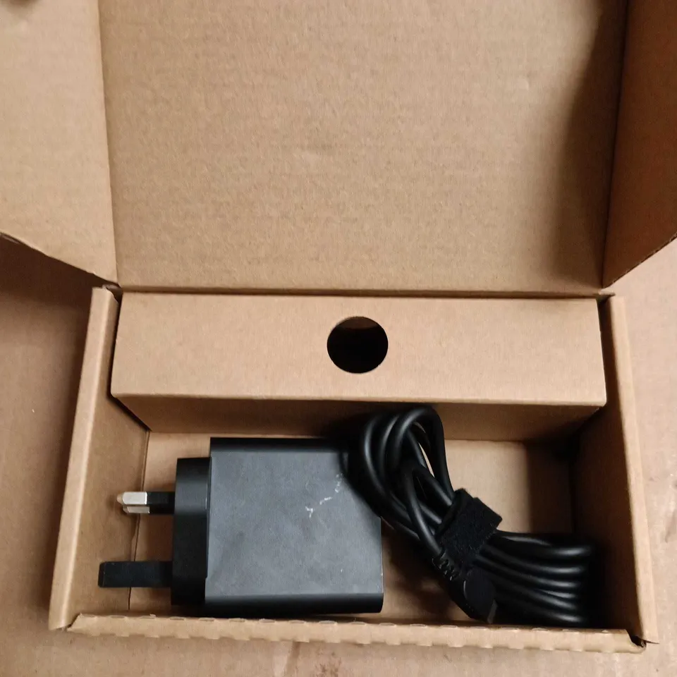 LENOVO LEGION GO HANDHELD GAMING CONSOLE – WITH CHARGER