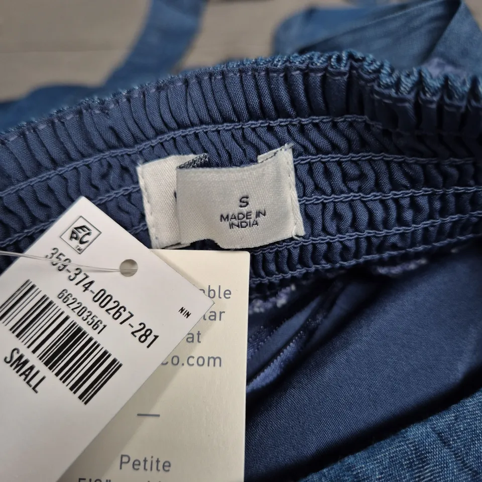 HOLLISTER DENIM SUNDRESS – PETITE, UK SMALL (S) – BLUE