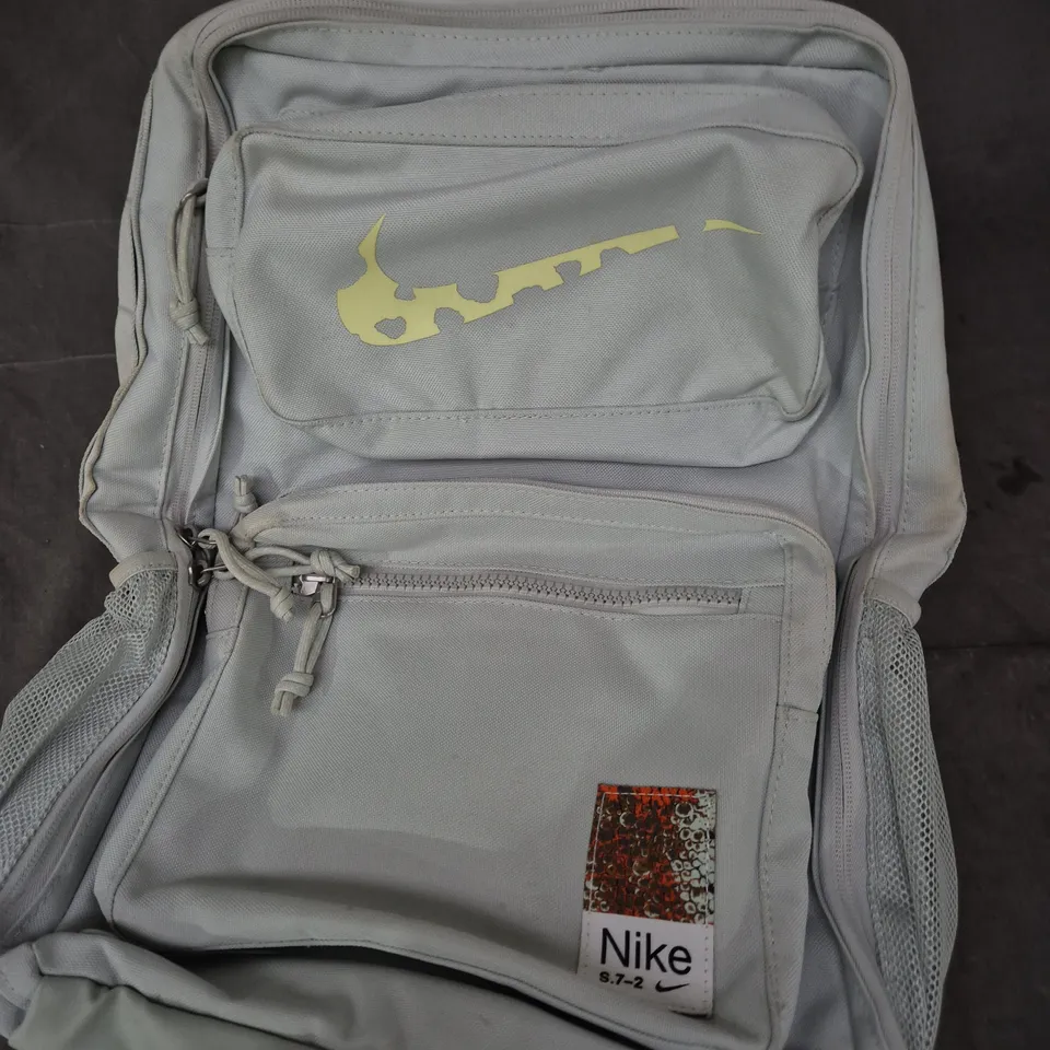 NIKE BACKPACK – LIGHT GREY WITH SWOOSH LOGO