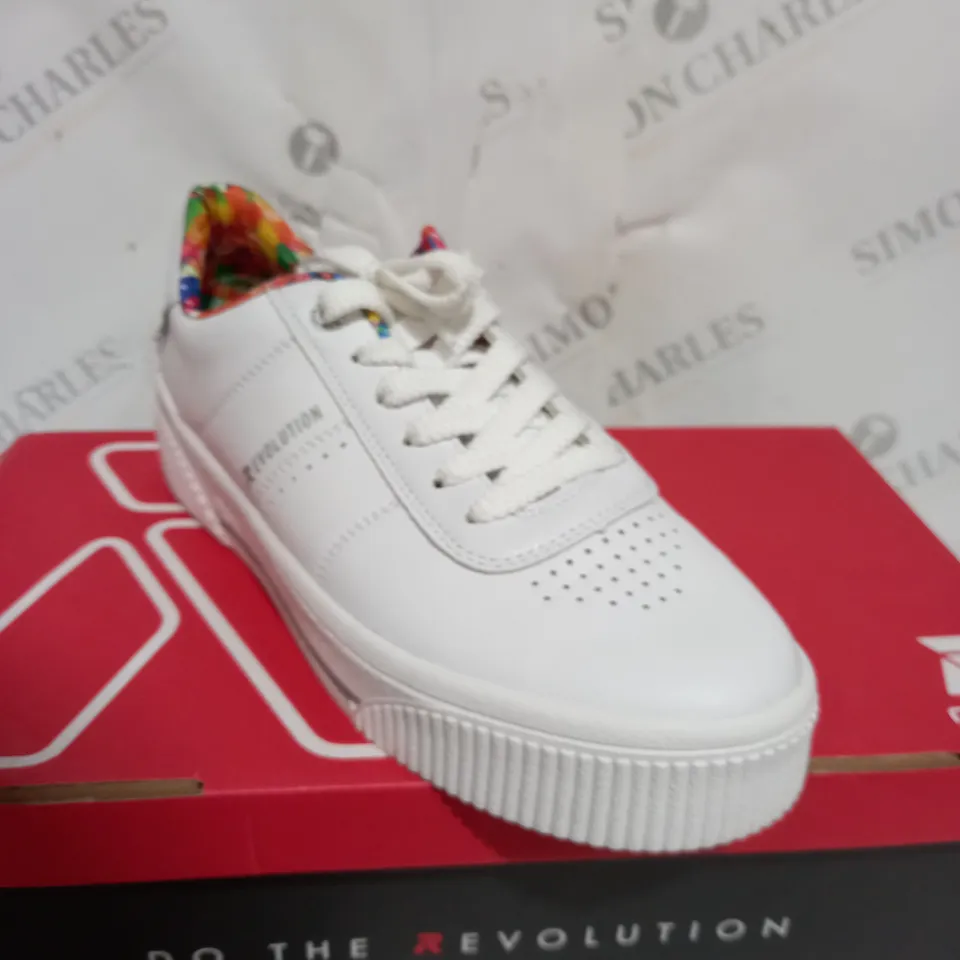 BOXED PAIR OF RIEKER WHITE TRAINER SIZE 6