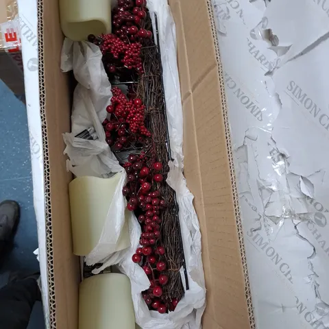 BOXED HOME REFLECTIONS MIXED BERRY CANDLE HOLDER