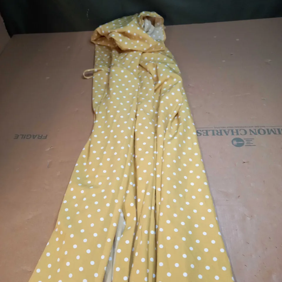 PLUS POLA DOT WRAP MAXI DRESS SIZE 24