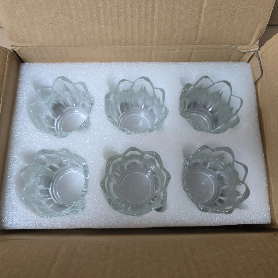 SET OF 6 TULIP SHAPED GLASS CANDLE & TEALIGHT HOLDER - COLLECTION ONLY