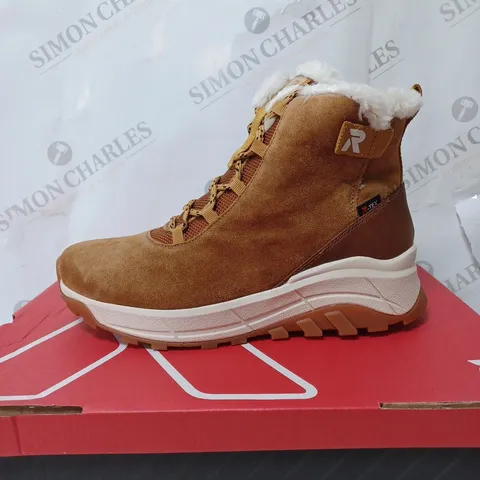 BOXED RIEKER REVOLUTION WARM LINED WATER RESISTANT LACE UP BOOTS, TAN - SIZE 6
