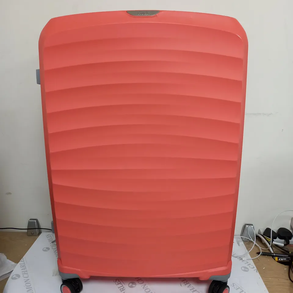 SUNWAVE CARRY-ON 8-WHEEL SUITCASE - PEACH RRP £89.99