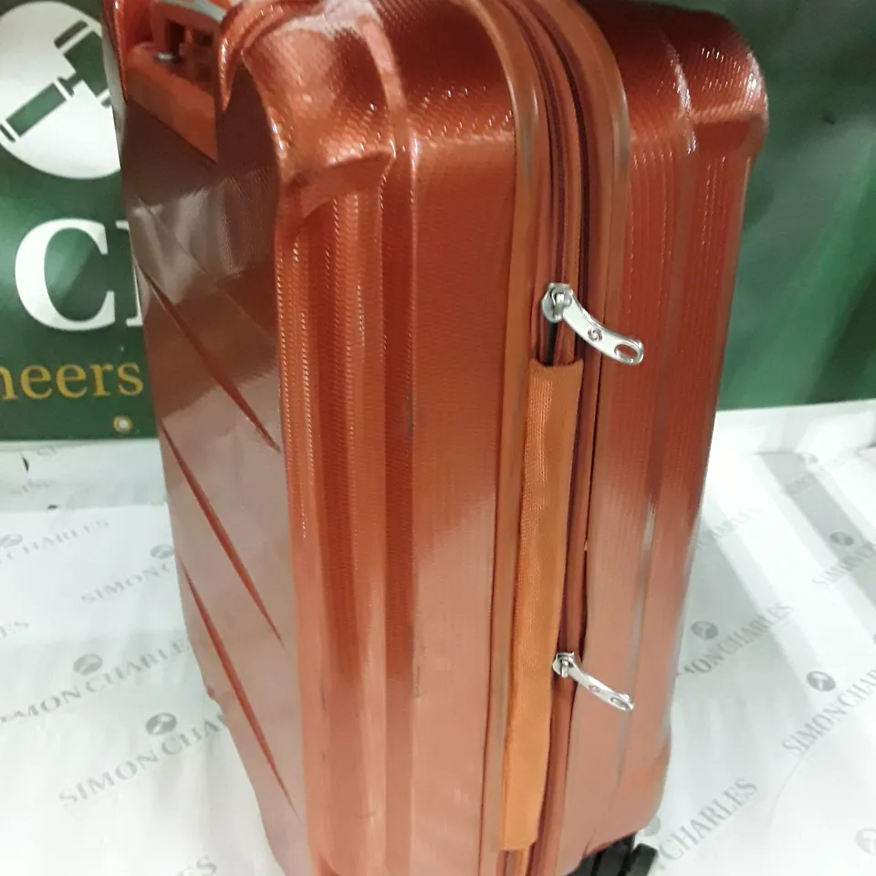 SAMSONITE ORANGE HARD SHELLED CASE